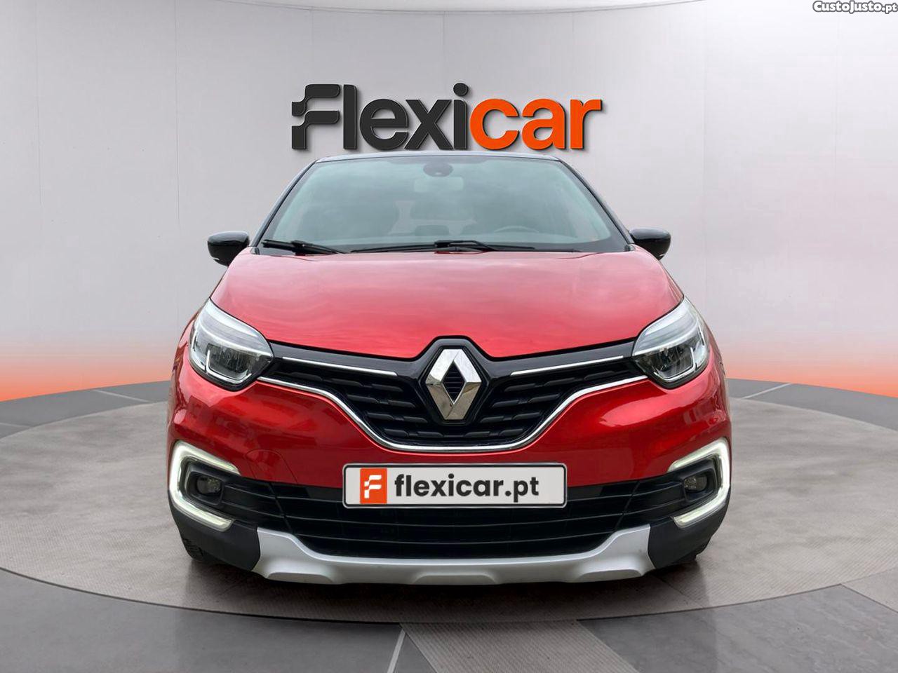 Renault Captur 0.9 TCE Exclusive — photo 2