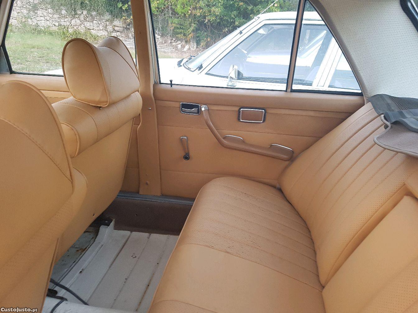 Mercedes-Benz 240 W115/8 — fotografia 4