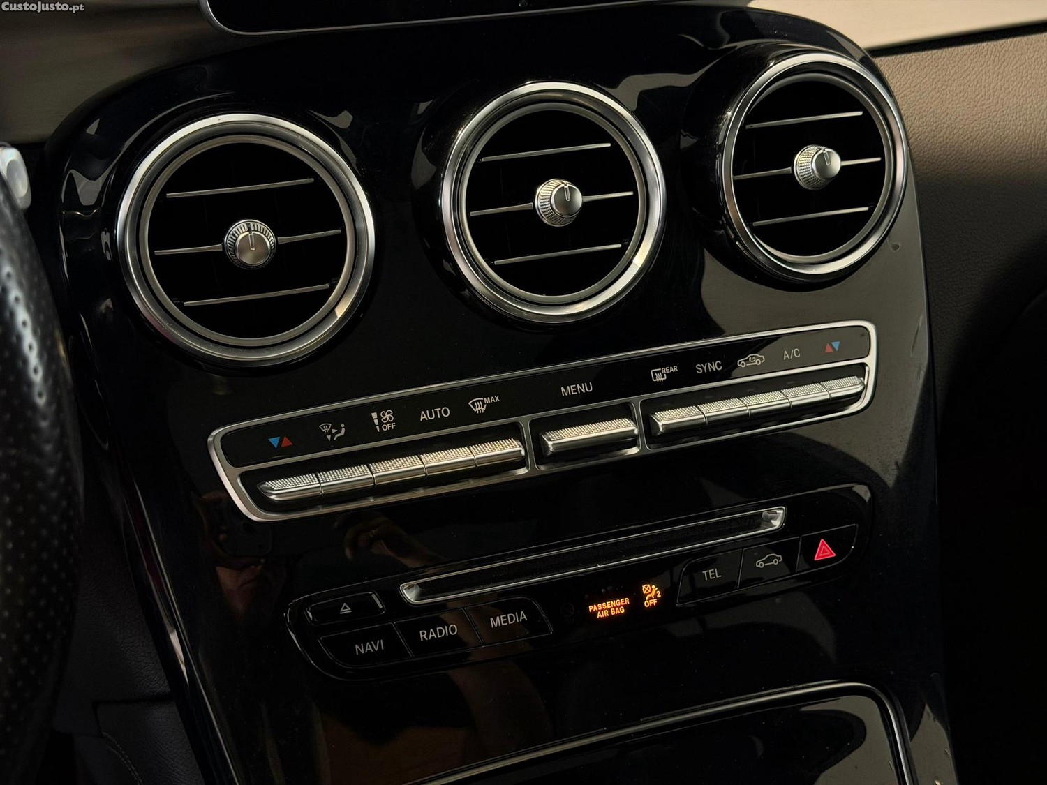 Mercedes-Benz GLC 220 d 4Matic 9G-TRONIC AMG Line — fotografia 9