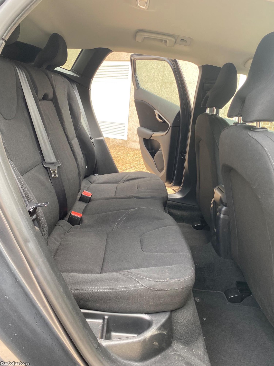 Volvo V40 1.6 D2 kinetic (Nacional 49.000 kms) - 14 — photo 4