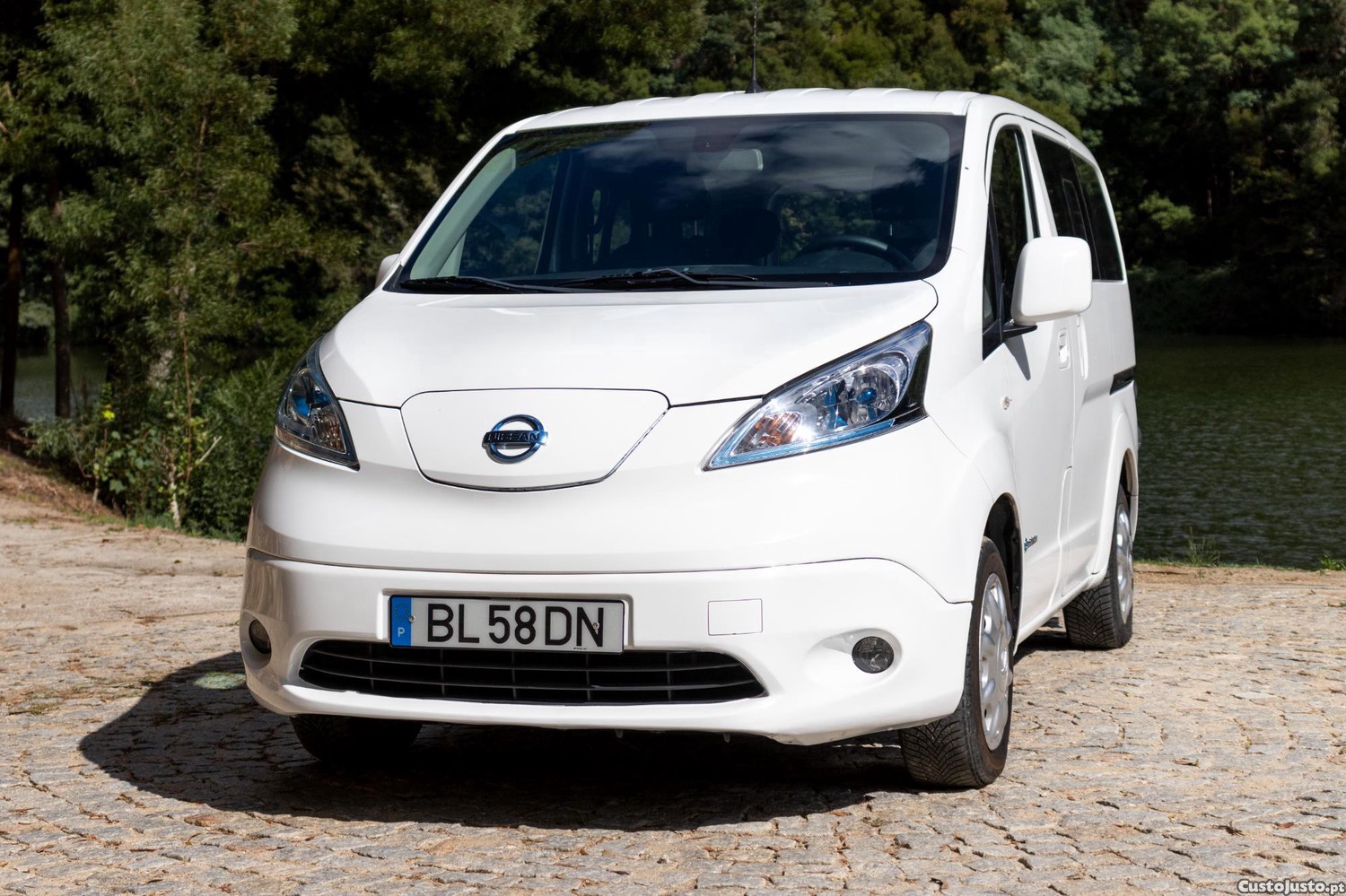 Nissan Evalia E-NV200 — fotografia 4