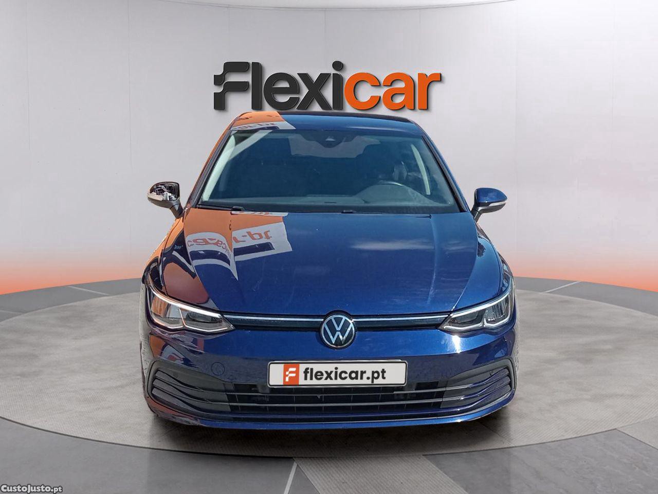 Volkswagen Golf 1.0 TSI LIFE — fotografia 16