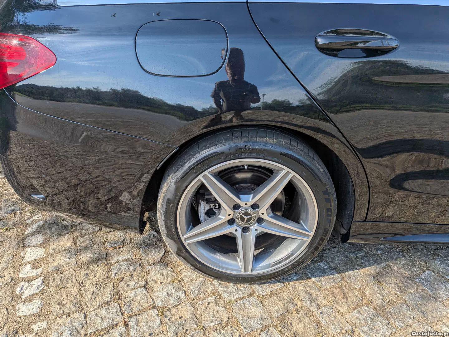 Mercedes-Benz C 200 D amg line — fotografia 9