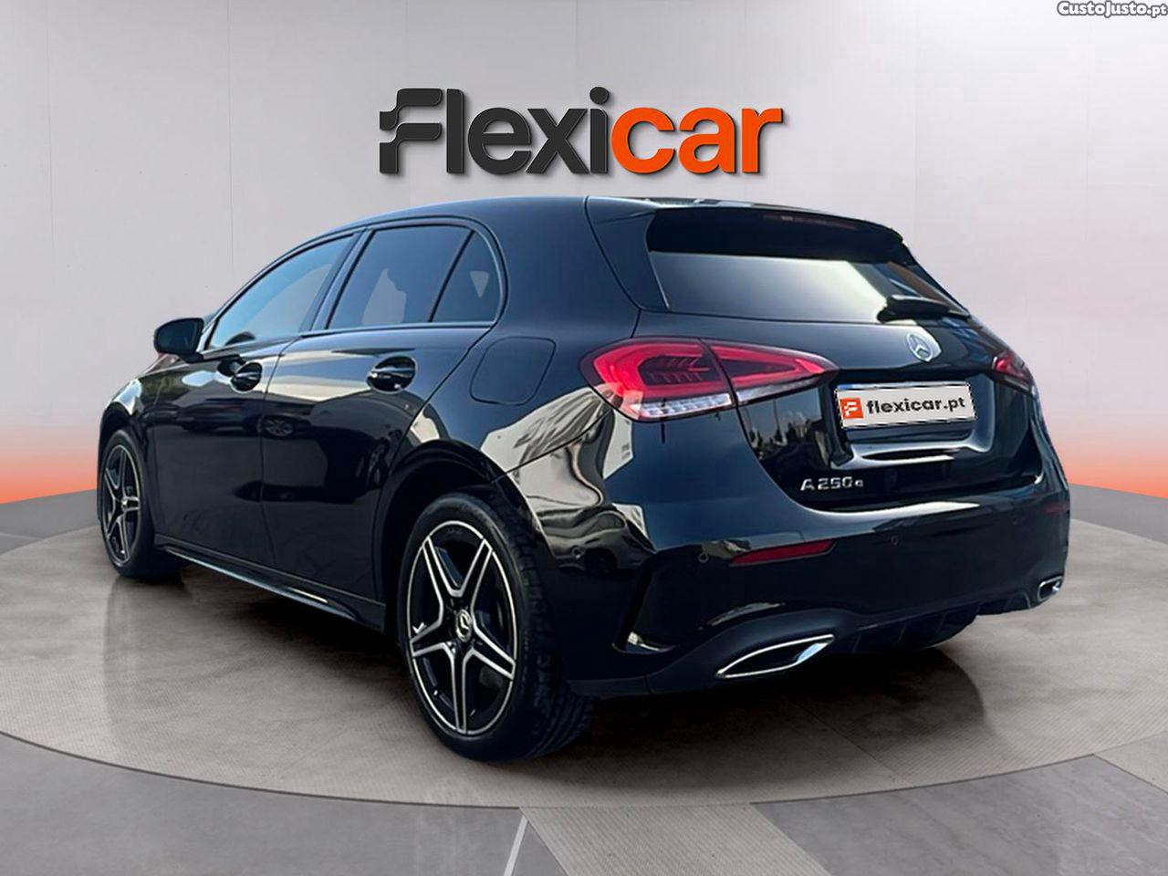 Mercedes-Benz A 250 e AMG Line - 21 — photo 5