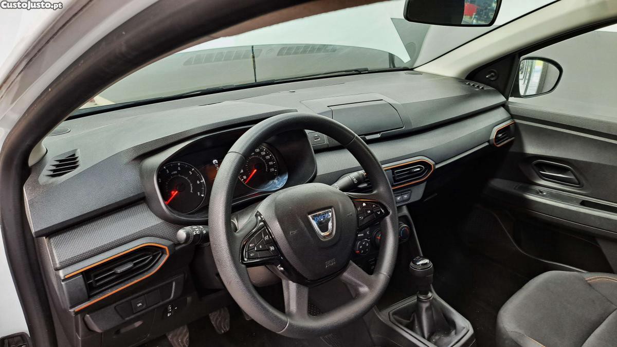 Dacia Sandero 1.0 TCe 90 ECO-G — photo 3