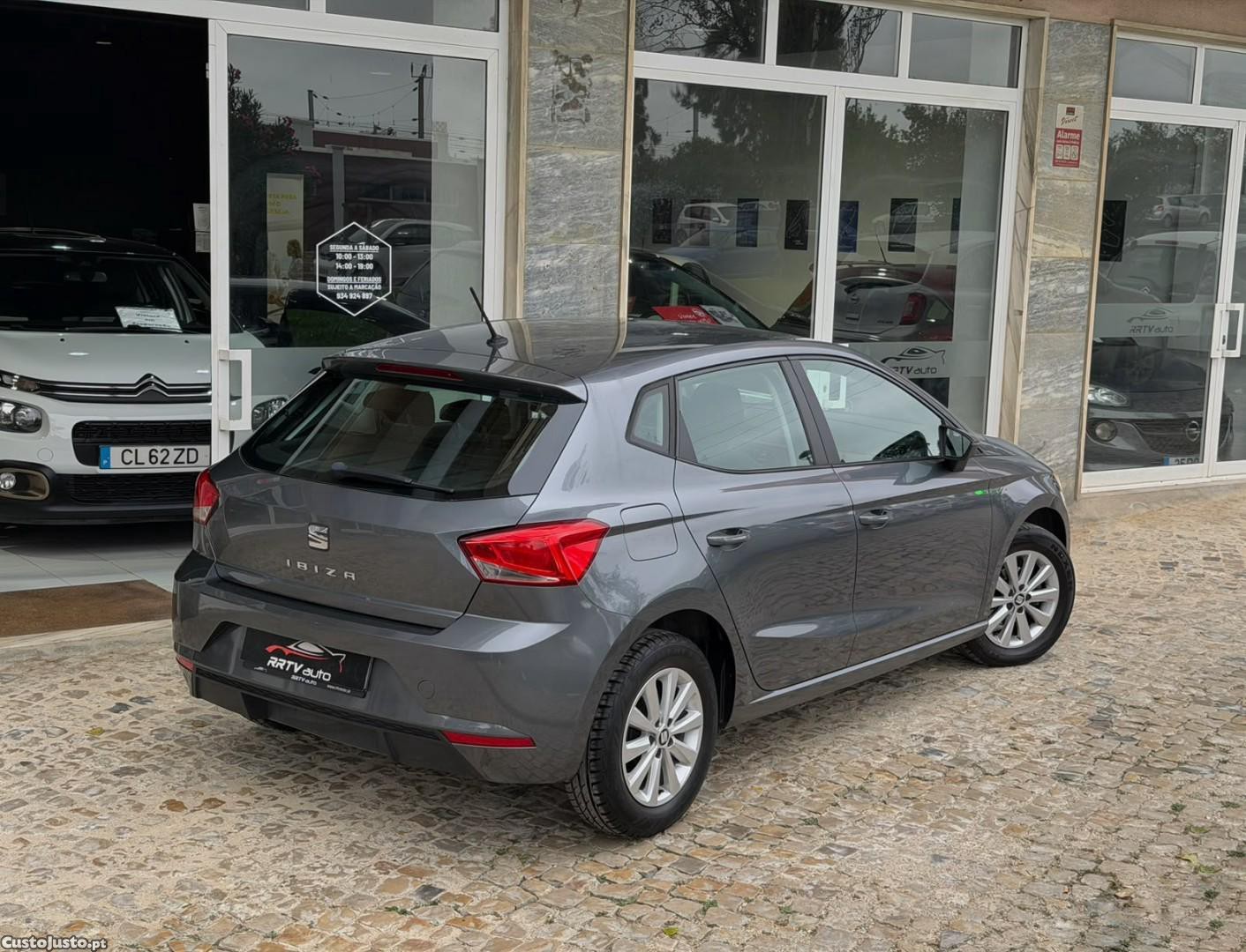 Seat Ibiza 1.0 Reference - 18 foto 4