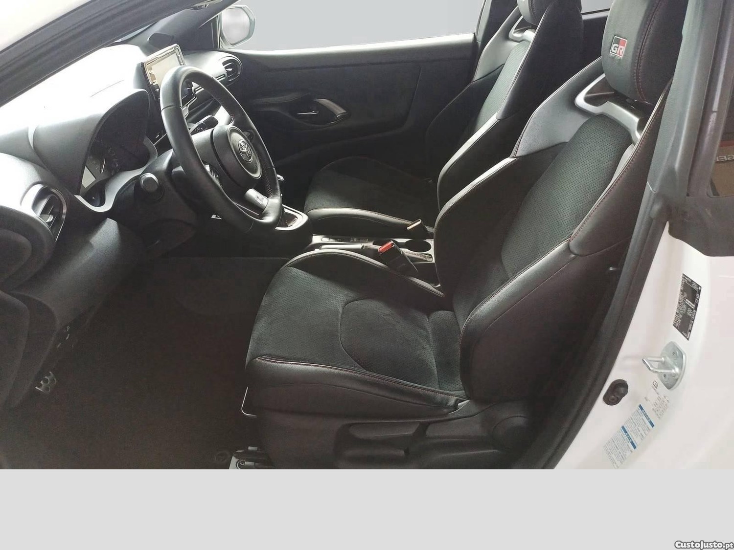 Toyota Yaris Performance Paket - 21 — photo 3