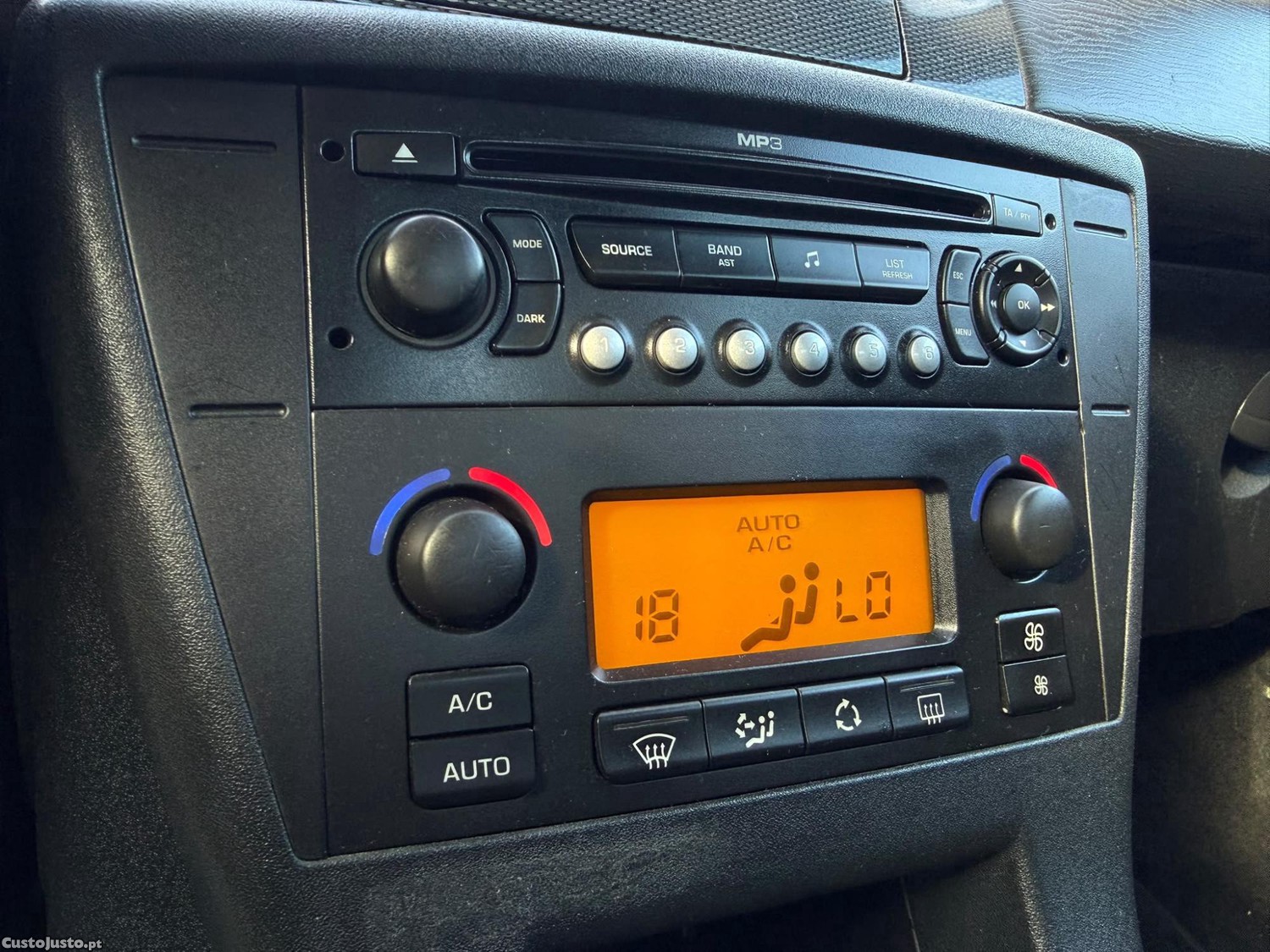 Citroën C4 1.4 16V SX - 08 foto 5
