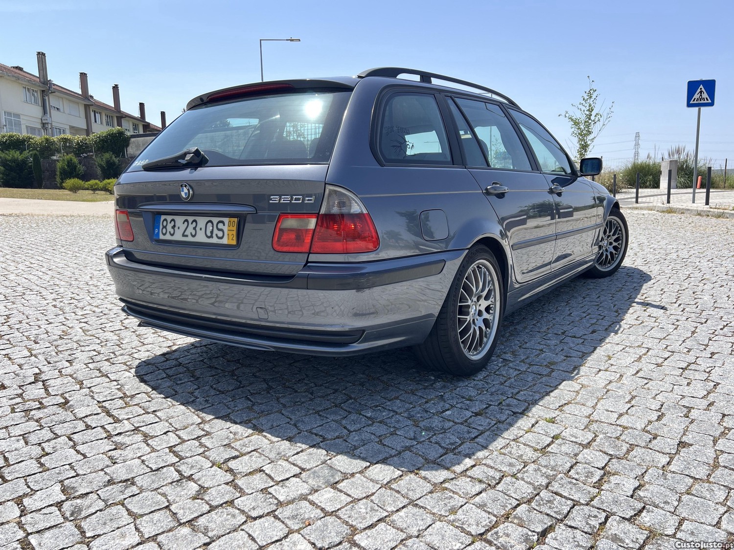 BMW 320 Sport Touring — photo 2
