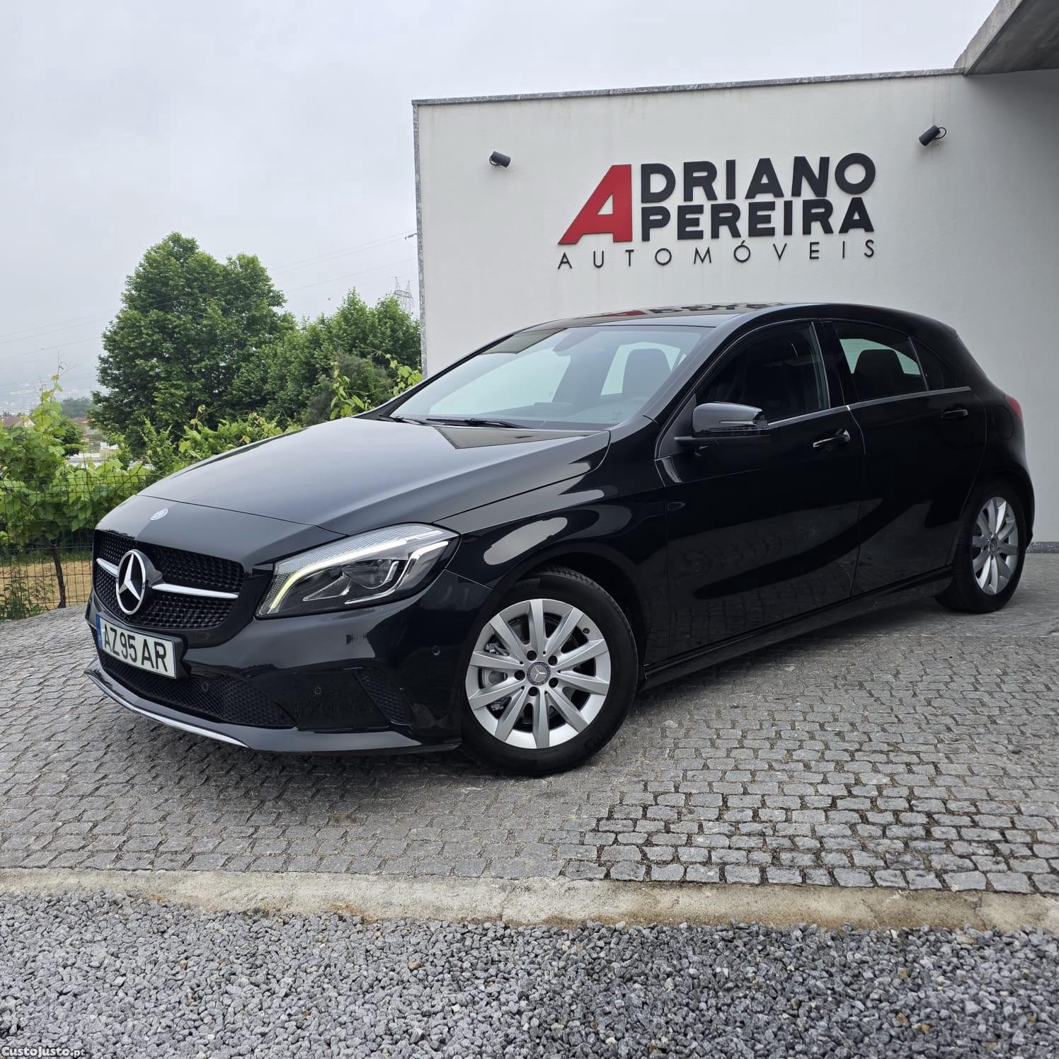 Mercedes-Benz A 180 Dynamic Edition — fotografia 13