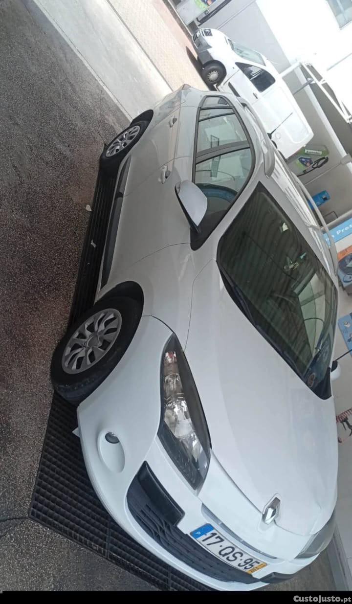 Renault Mégane Em bom estado geral — photo 4