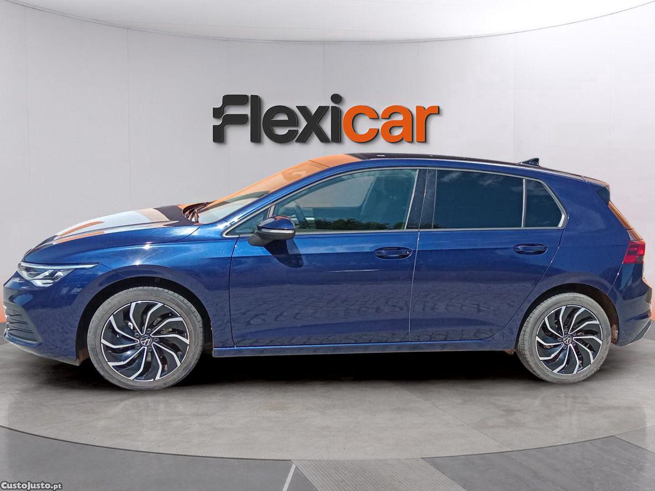 Volkswagen Golf 1.0 TSI LIFE — fotografia 14