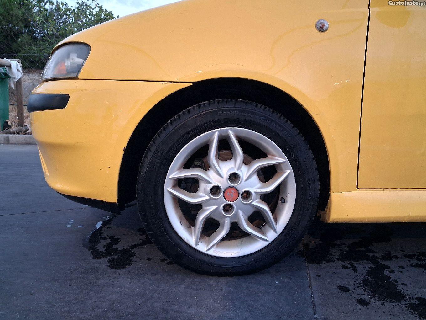 Fiat Punto sport 1.2 16V - 00 — photo 3