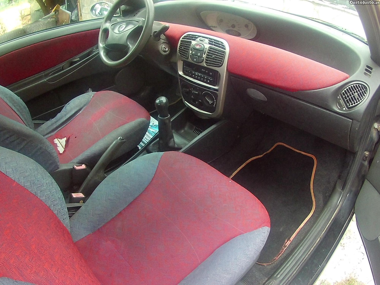 Lancia Y 1.1 elefantino — fotografia 3