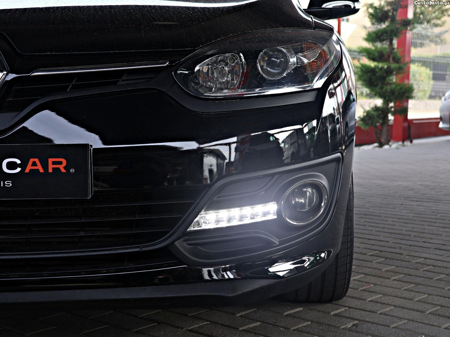 Renault Mégane Sport Tourer 1.5 dCi Dynamique CO2 Champion — photo 5