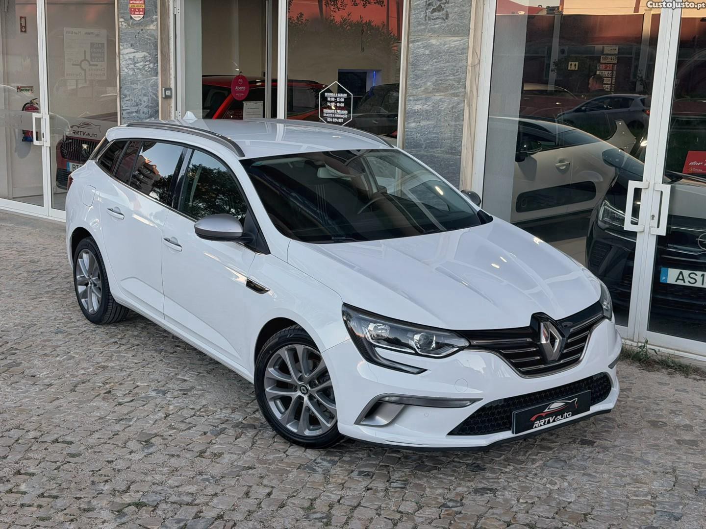 Renault Mégane 1.5 dCi GT Line SS - 17 — photo 3
