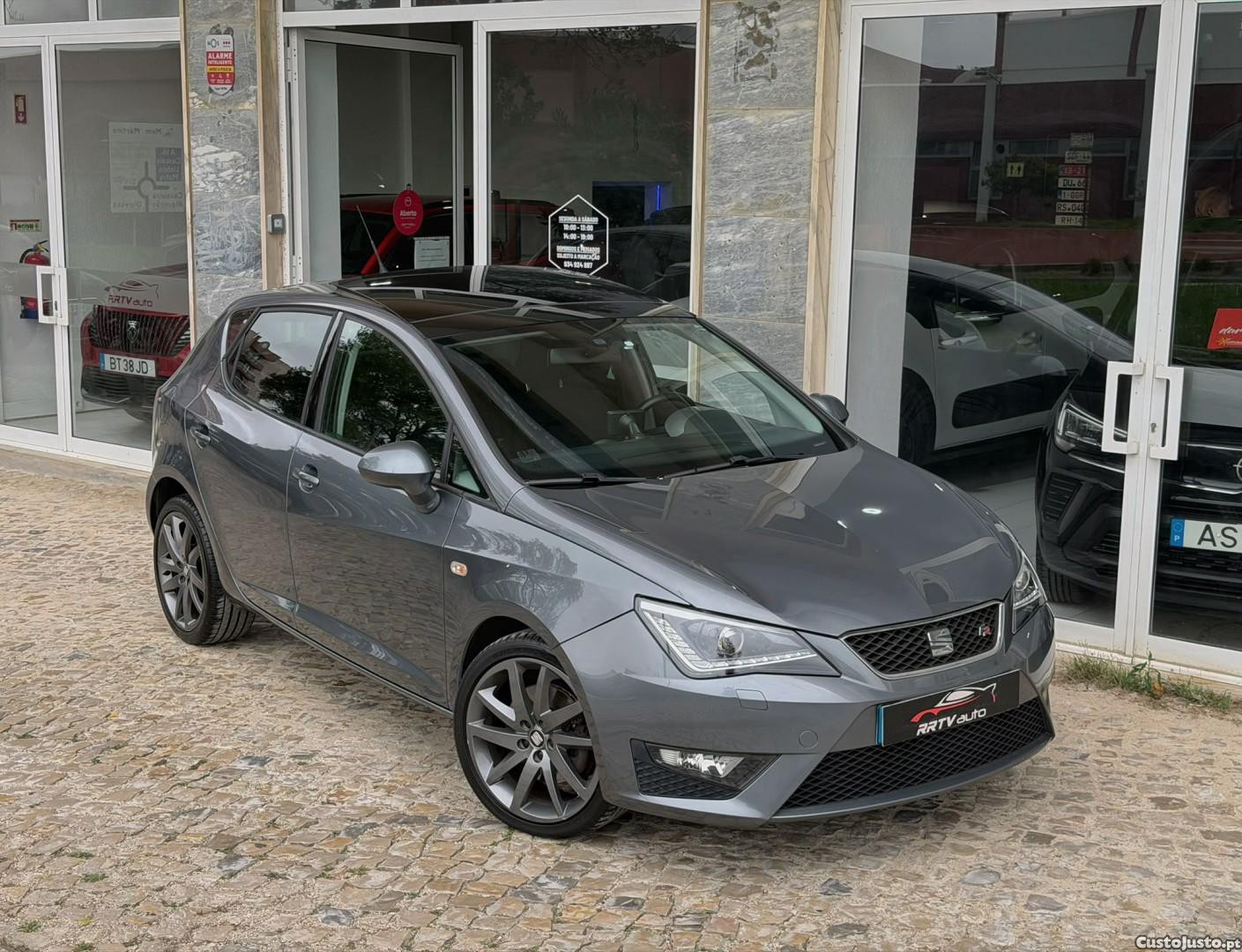 Seat Ibiza 1.6 TDI FR 30 Anos - 14 foto 3