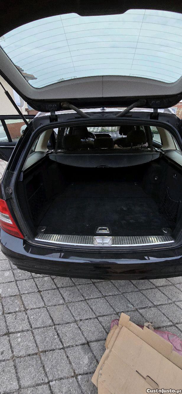 Mercedes-Benz C 180 2.2 - 12 foto 5