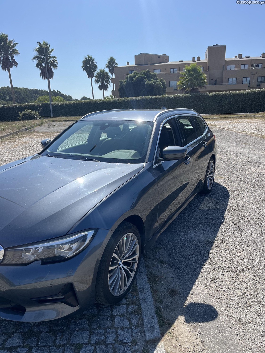 BMW 320 320d - 20 — photo 3