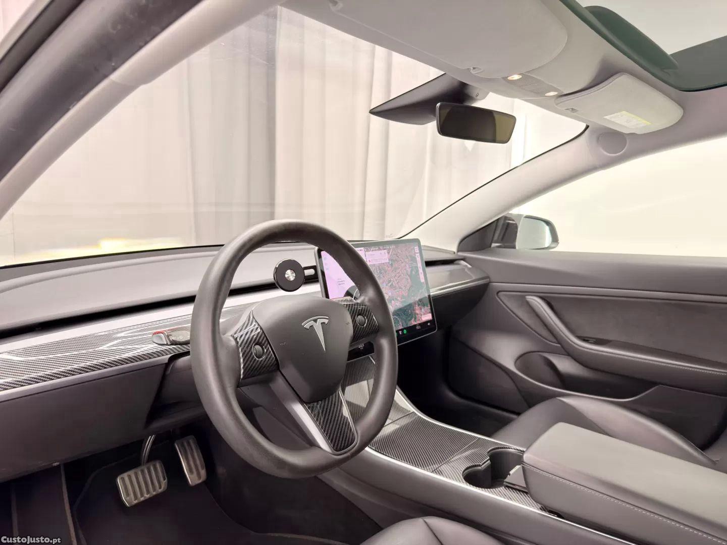 Tesla Model 3 Standard rwd plus — fotografia 2