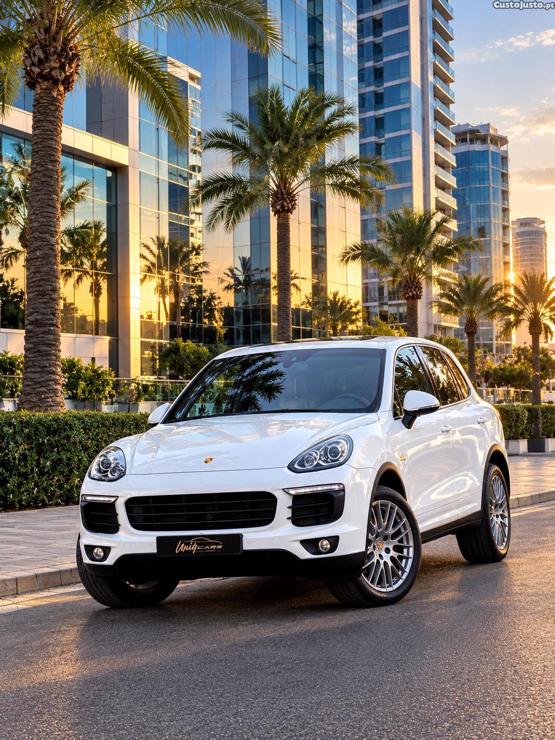 Porsche Cayenne S híbrido 70 anos - 15 foto 2
