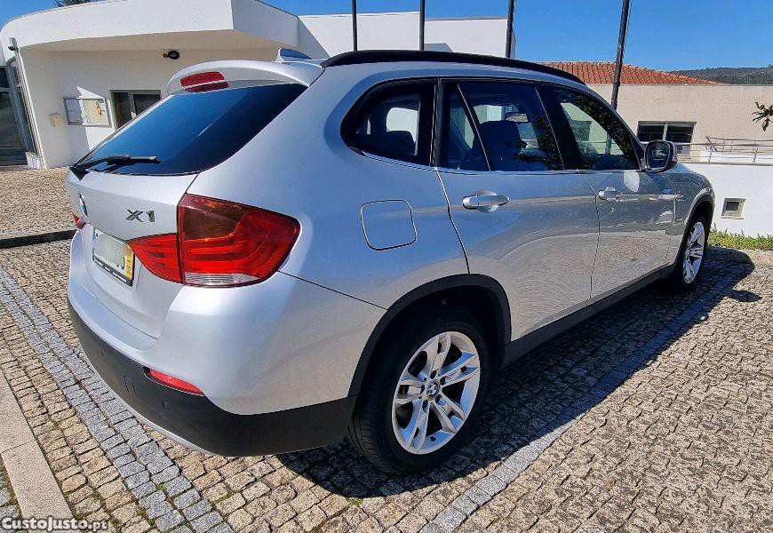 BMW X1 23d x drive impecável novo preço — fotografia 11