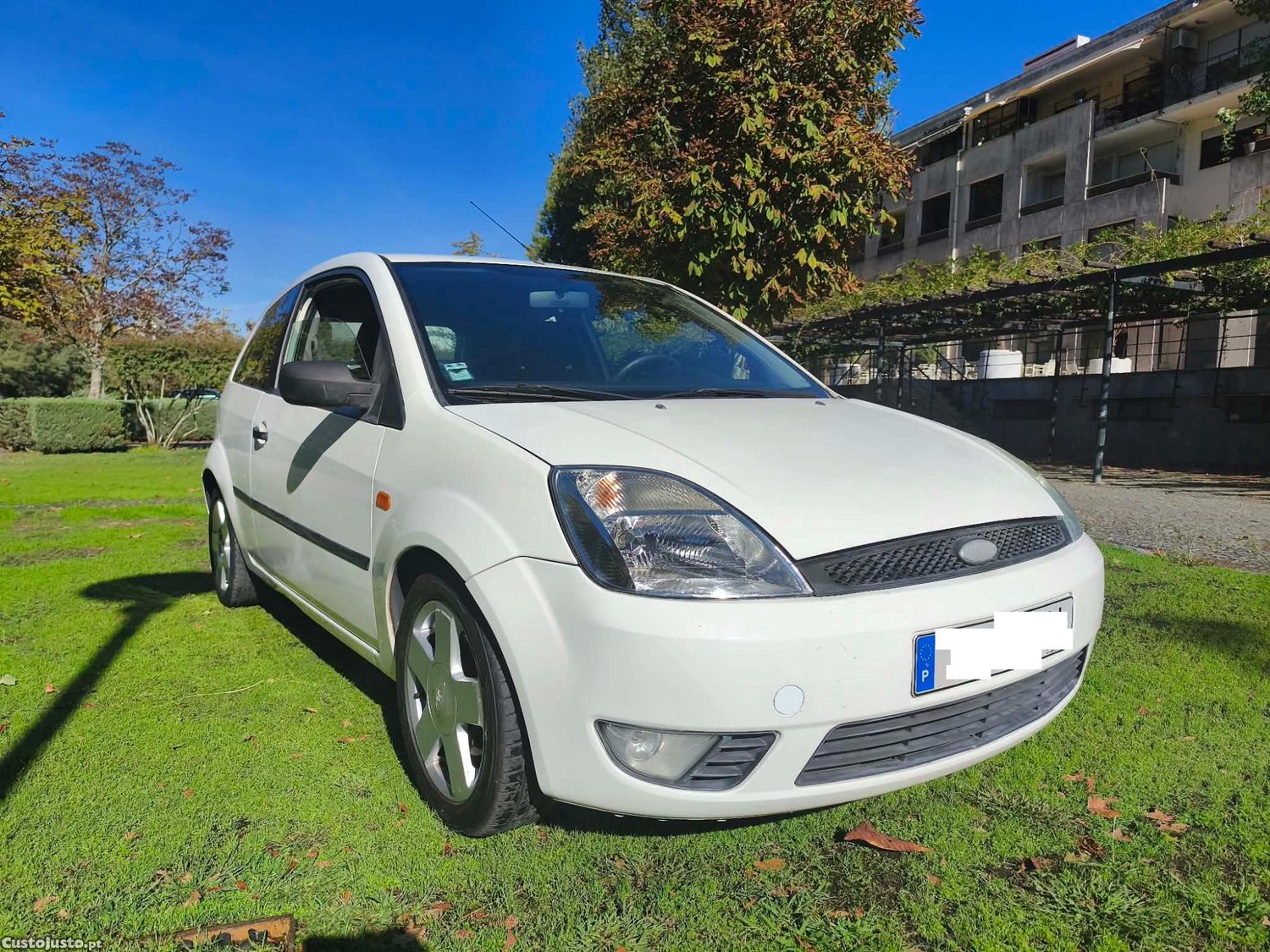 Ford Fiesta 1.4 TDCI - 03 foto 2