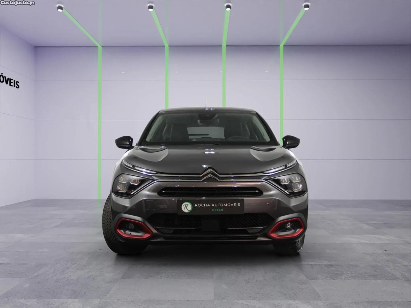 Citroën e-C4 Shine Pack — fotografia 11