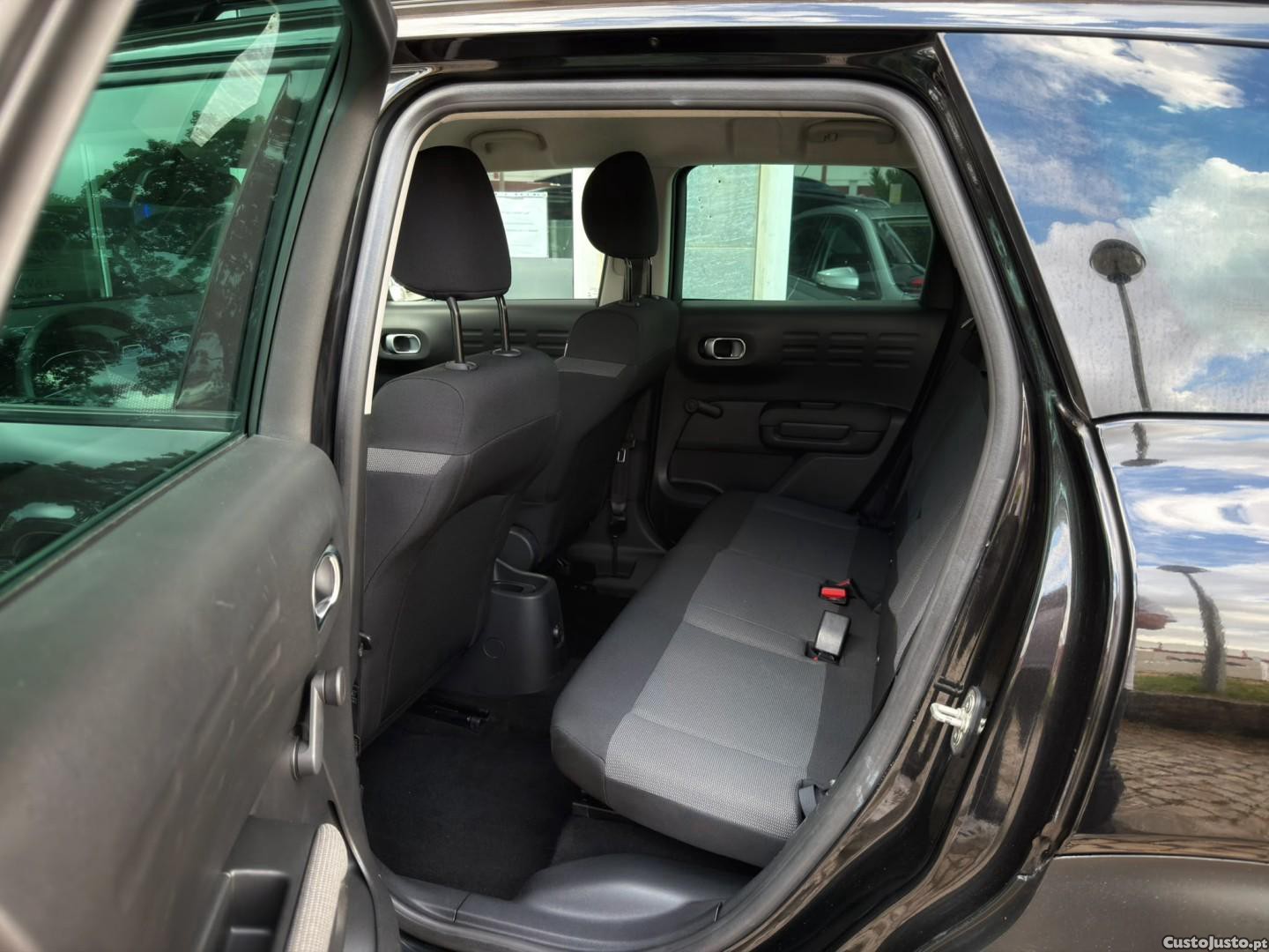 Citroën C3 Aircross 1.2 PureTech Feel — fotografia 14