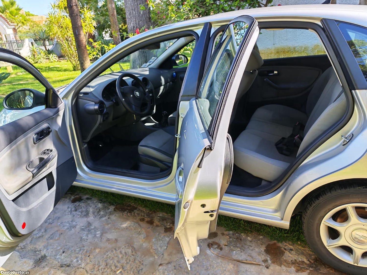 SEAT Ibiza 1.9 TDI — fotografia 4