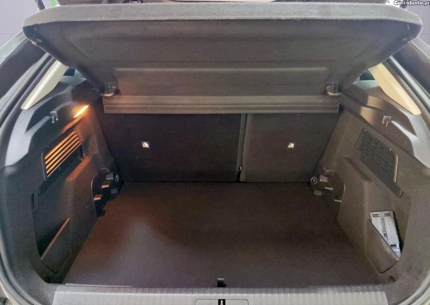 Citroën e-C4 Shine Pack — fotografia 10