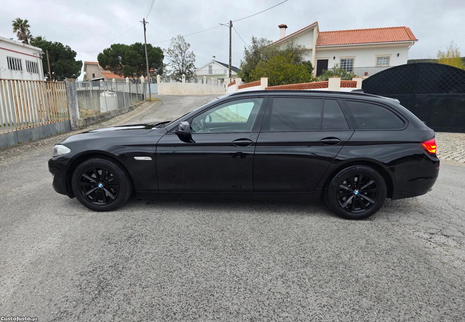 BMW 520 Touring — fotografia 4