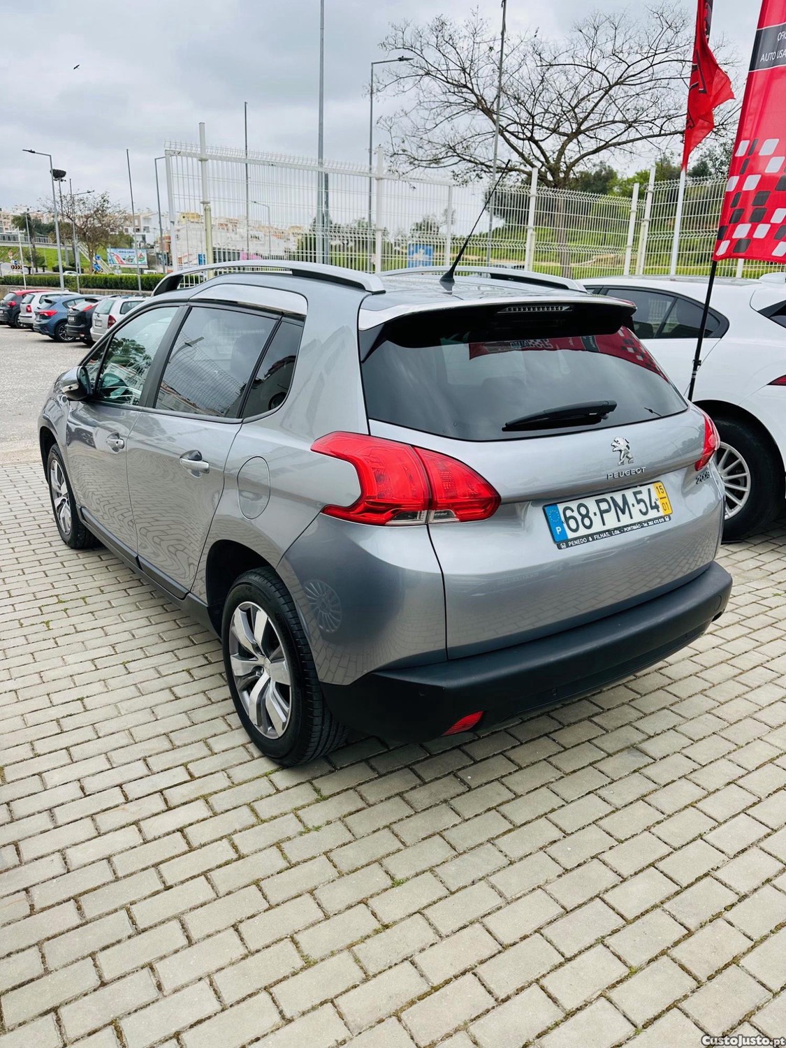 Peugeot 2008 ACCESS 1.2 — photo 4