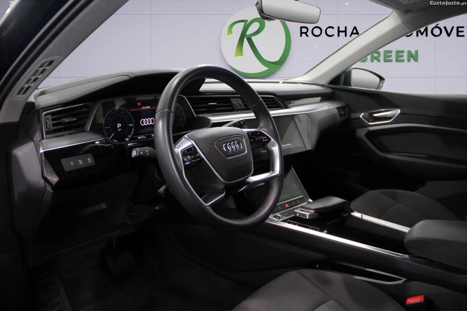 Audi e-tron 50 quattro — fotografia 8