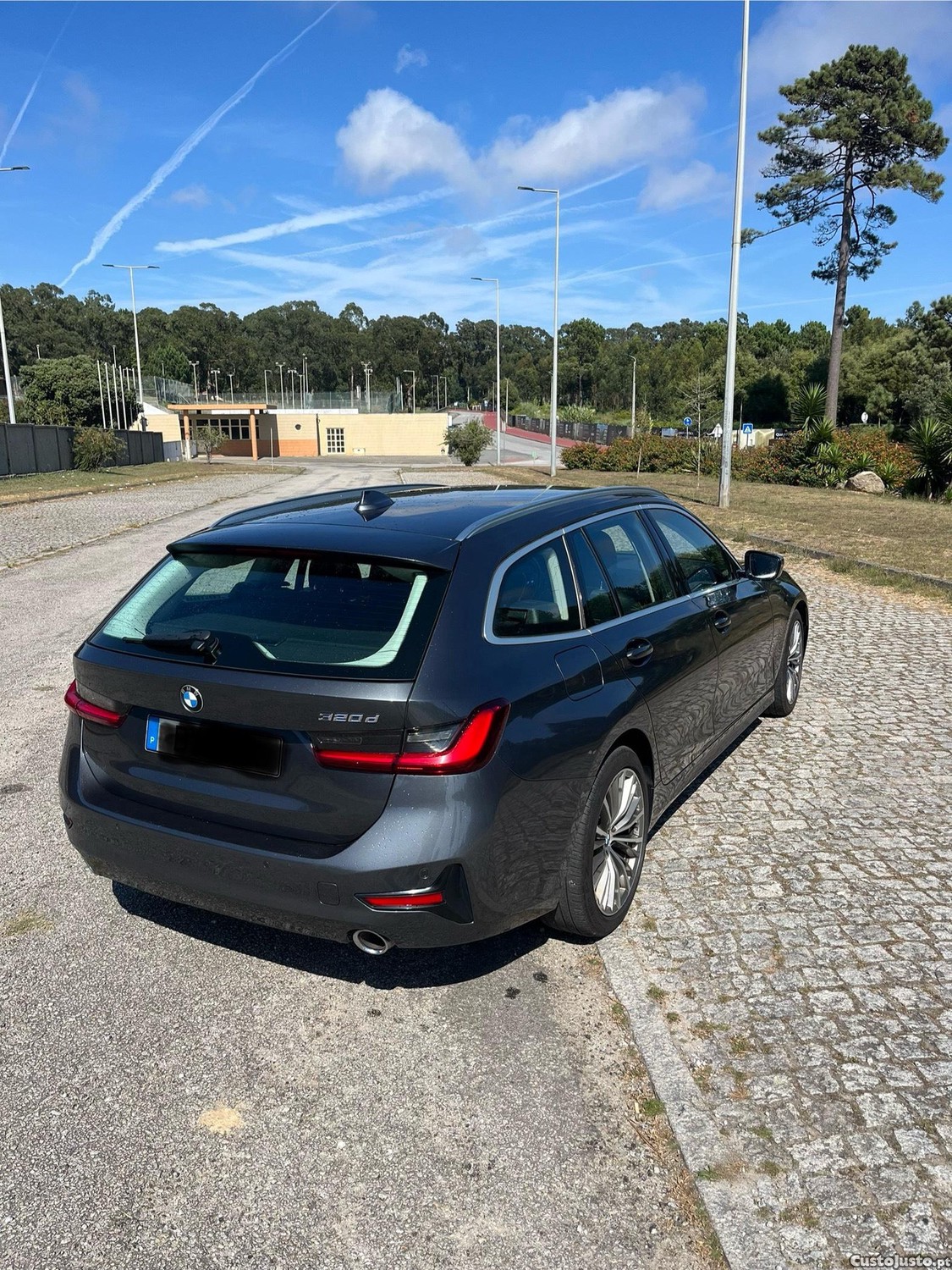 BMW 320 320d - 20 — photo 2