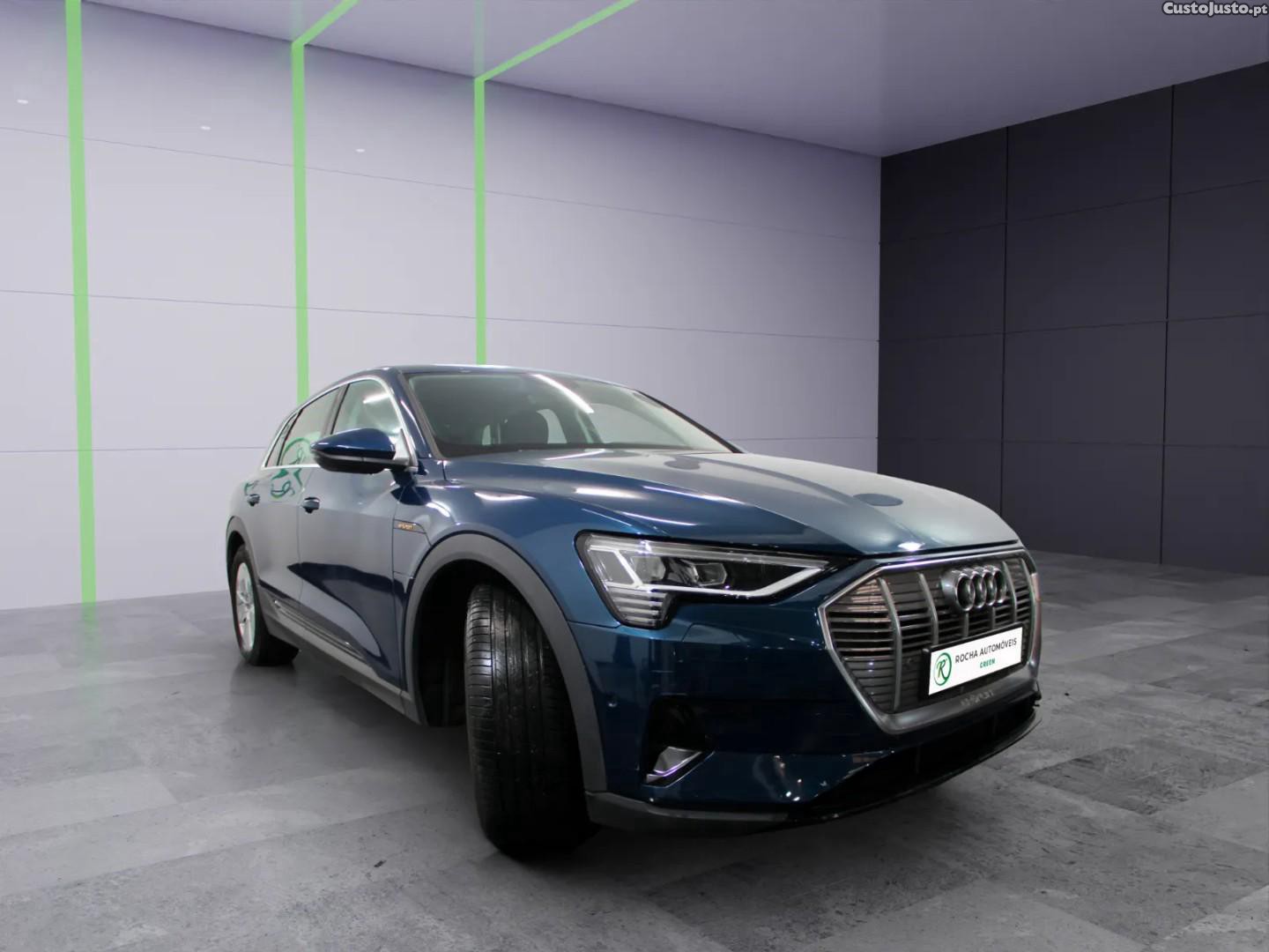 Audi e-tron 50 quattro — fotografia 12