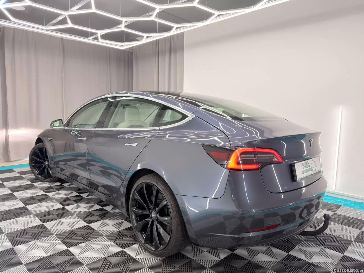 Tesla Model 3 Performance dual motor awd - 19 foto 5
