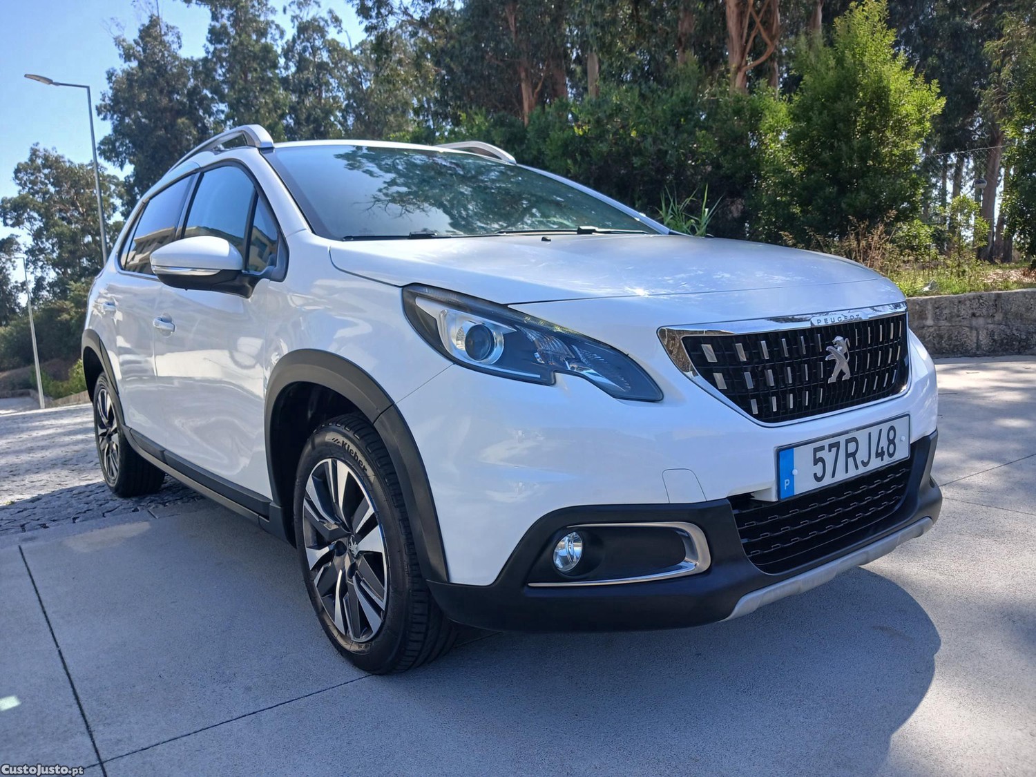 Peugeot 2008 allure — fotografia 15