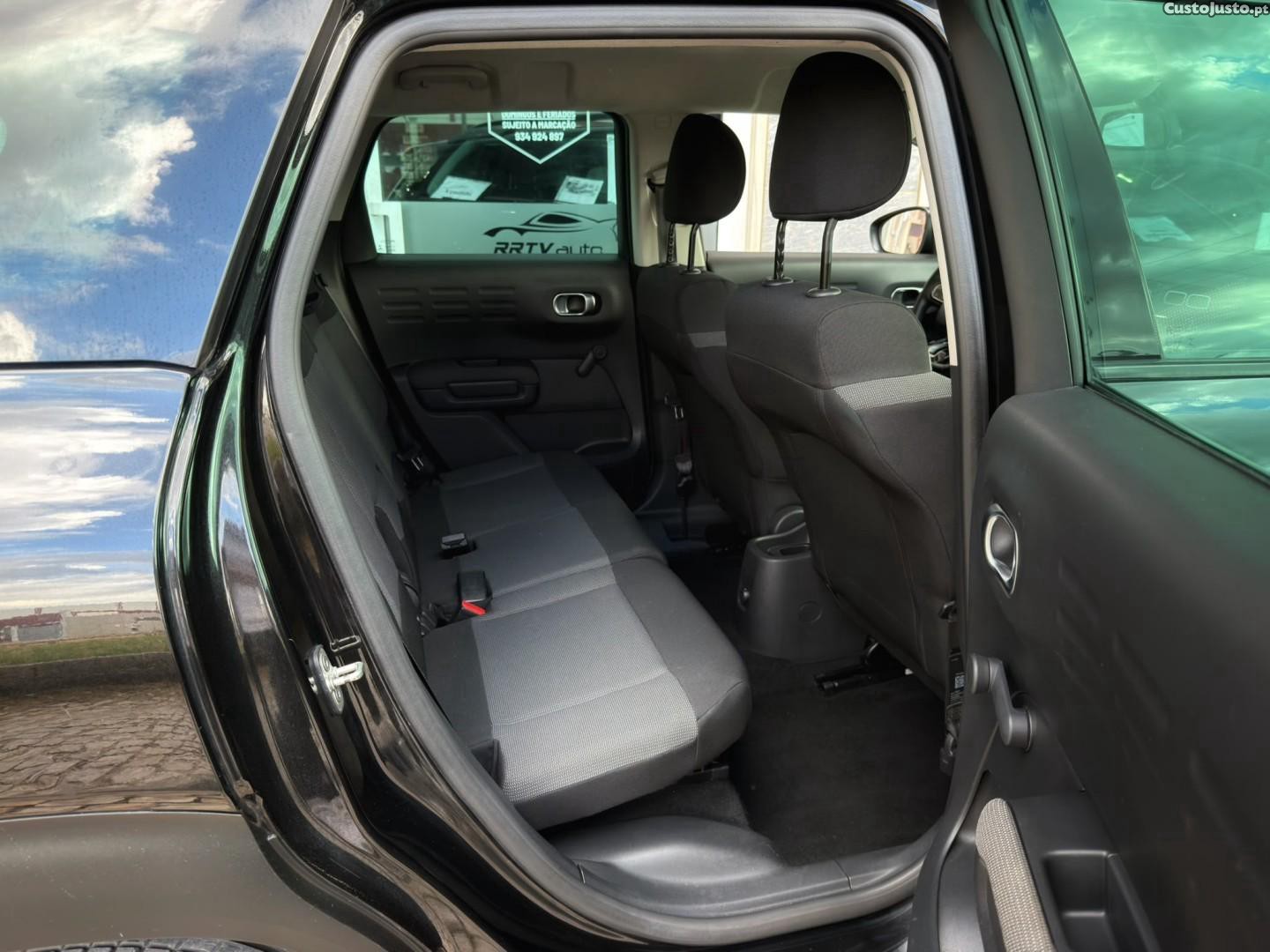 Citroën C3 Aircross 1.2 PureTech Feel — fotografia 8