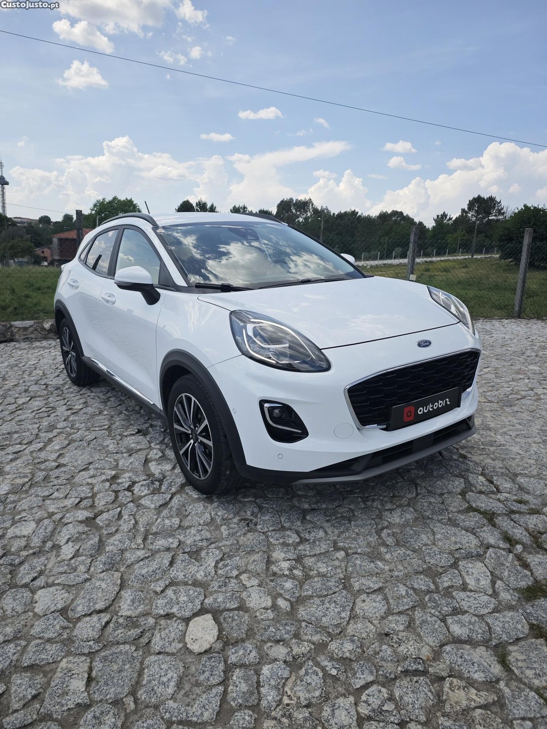 Ford Puma 1.0 EcoBoost Titanium — fotografia 15