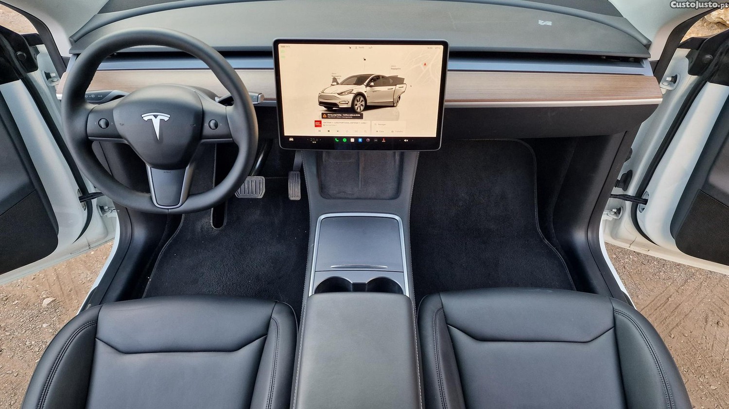 Tesla Model Y Long Range Tração Integral — fotografia 14