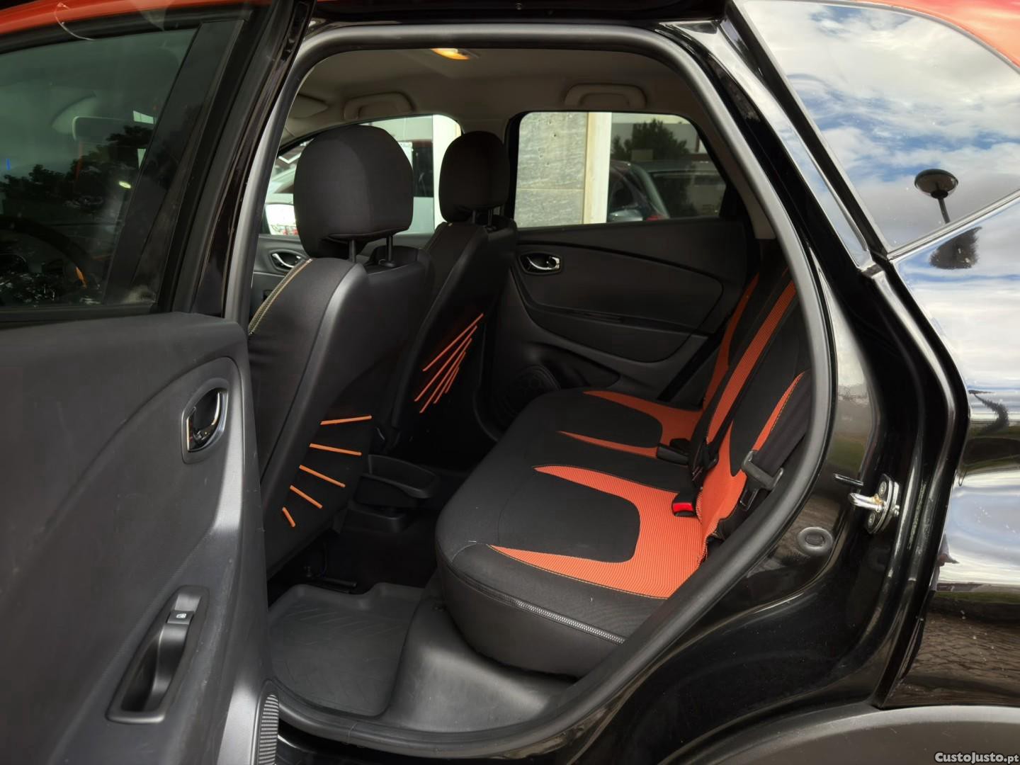 Renault Captur 1.5 dCi Exclusive — fotografia 5