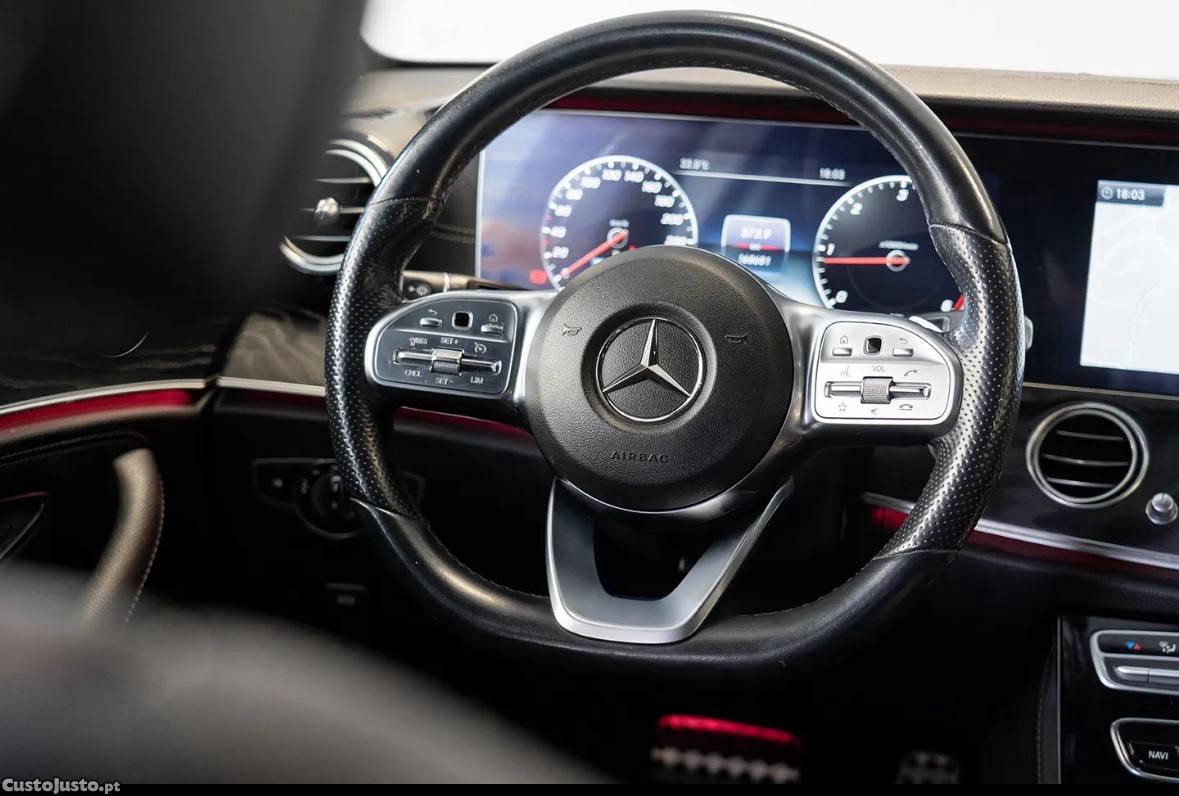 Mercedes-Benz E 220 E — fotografia 2