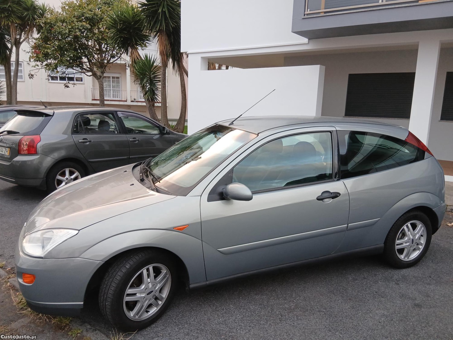 Ford Focus Sport Van 1.8Tdi - 00 foto 2