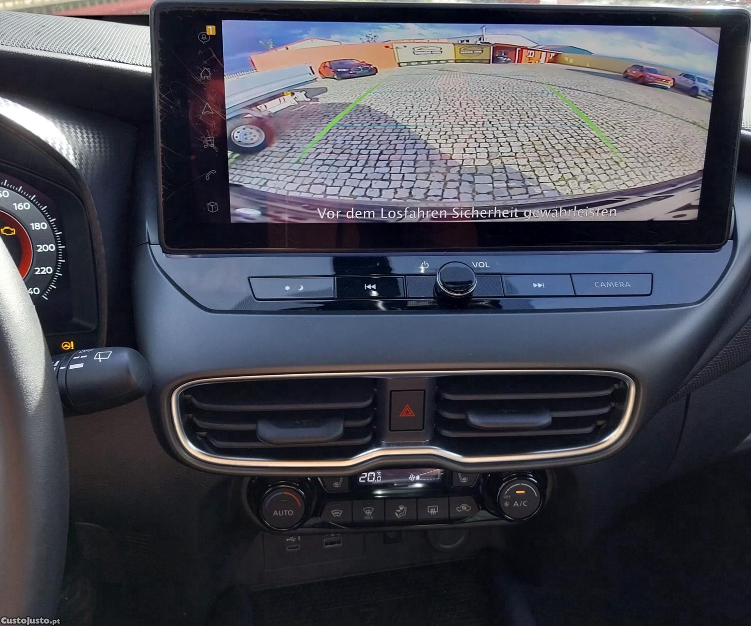Nissan Juke 1.0 DIG-T N-CONNECT 114CV — photo 5