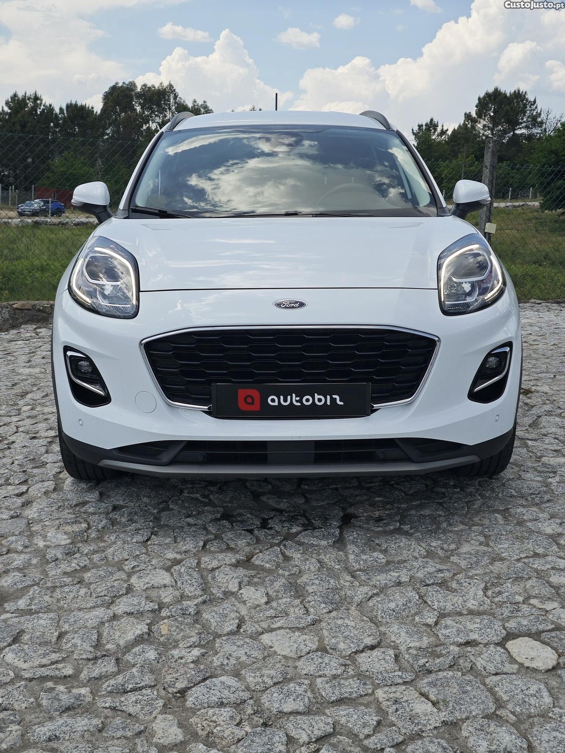 Ford Puma 1.0 EcoBoost Titanium — fotografia 17