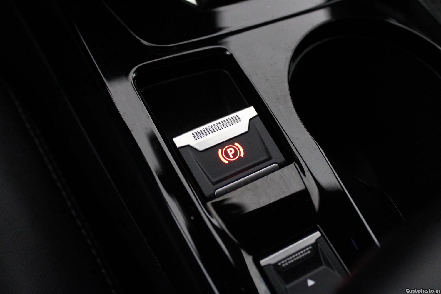 Peugeot 2008 1.5 BHDI GT (AUTO) — fotografia 18