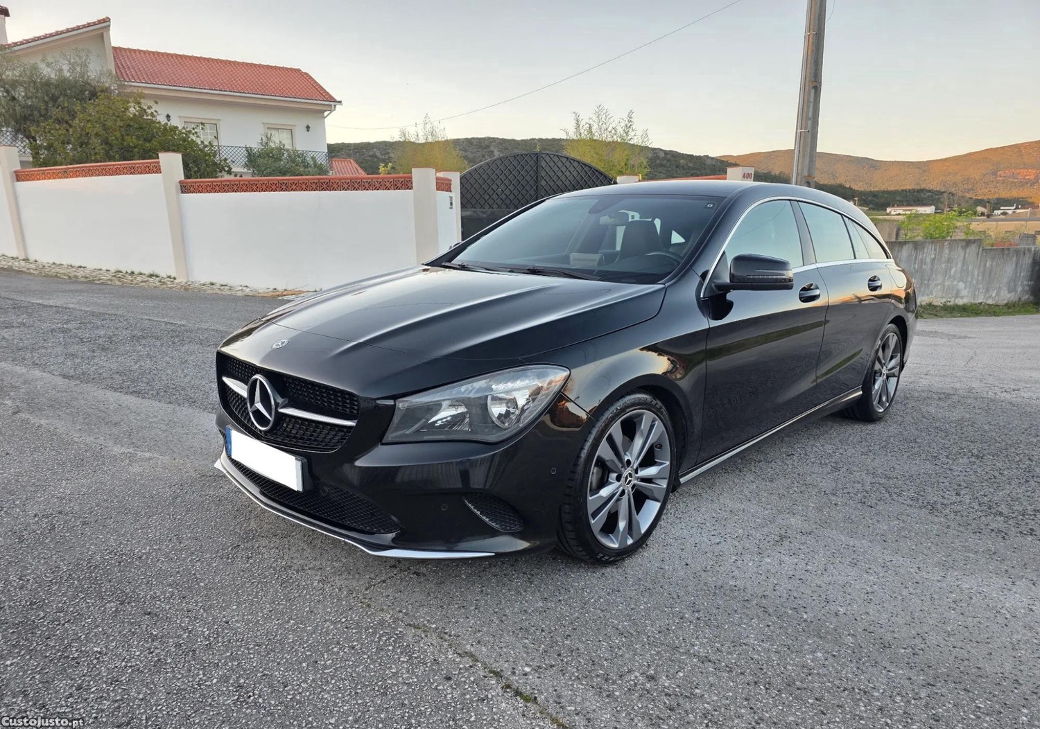 Mercedes-Benz CLA 200 d Shooting Brake Urban — fotografia 5
