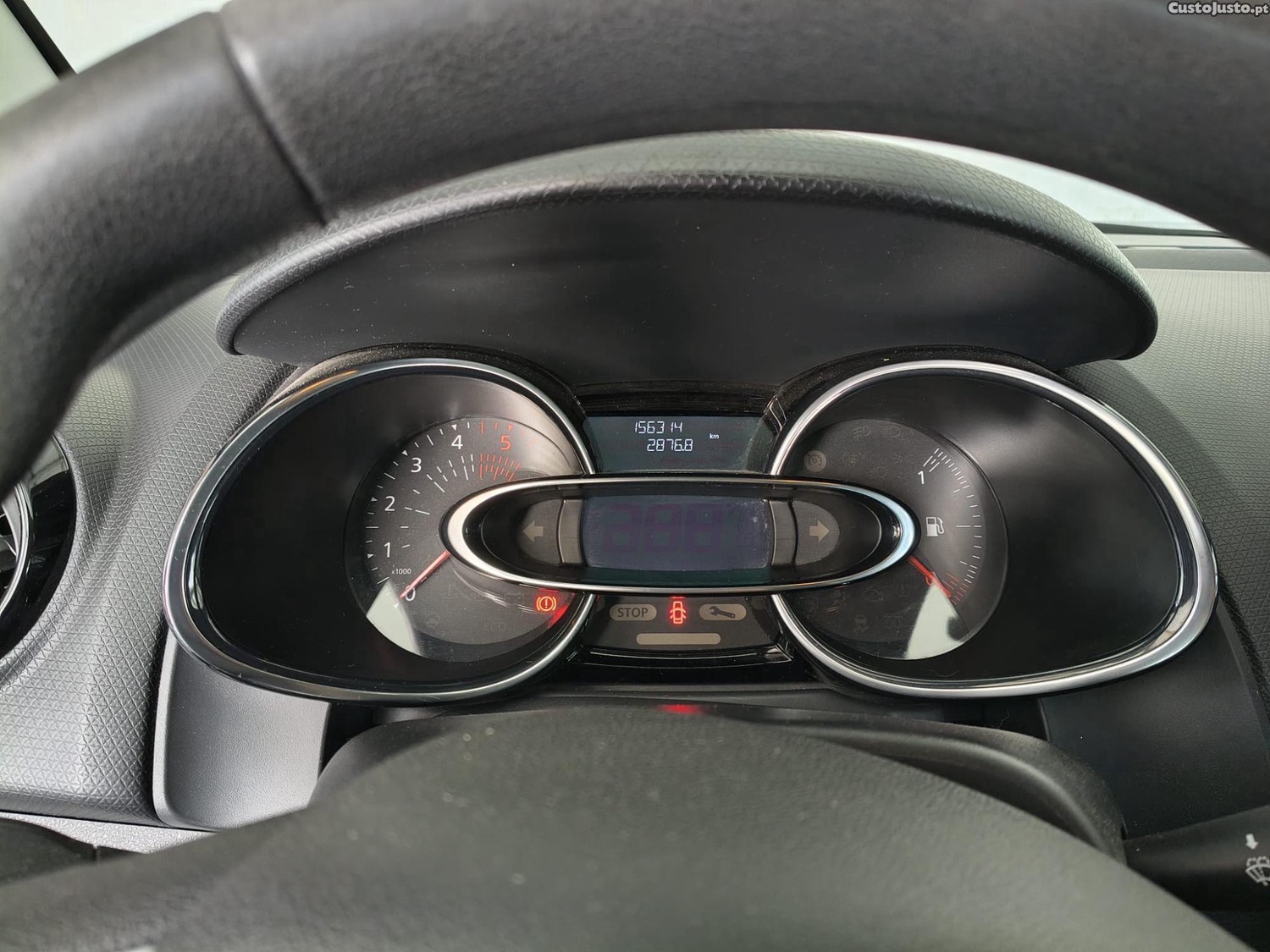Renault Clio IV - 17 — photo 3