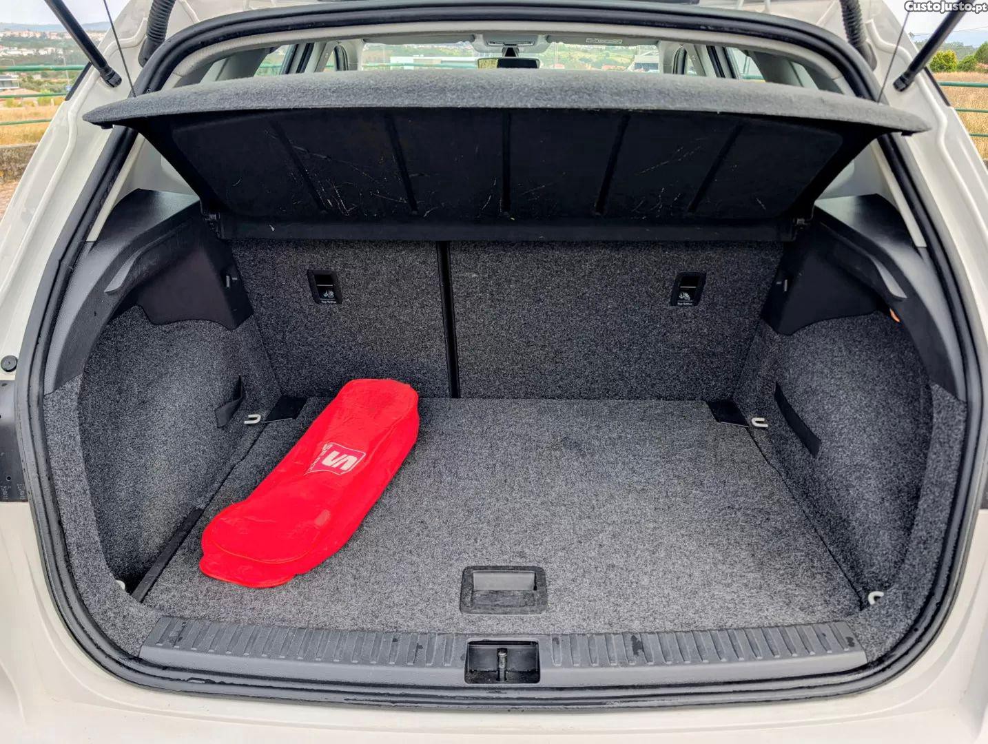 SEAT Arona 1.6 tdi style — fotografia 13